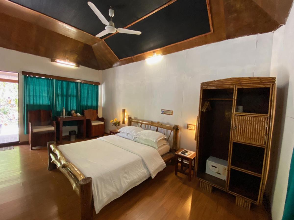 Wild Orchid Hotel Kala Pathar Beach Екстериор снимка