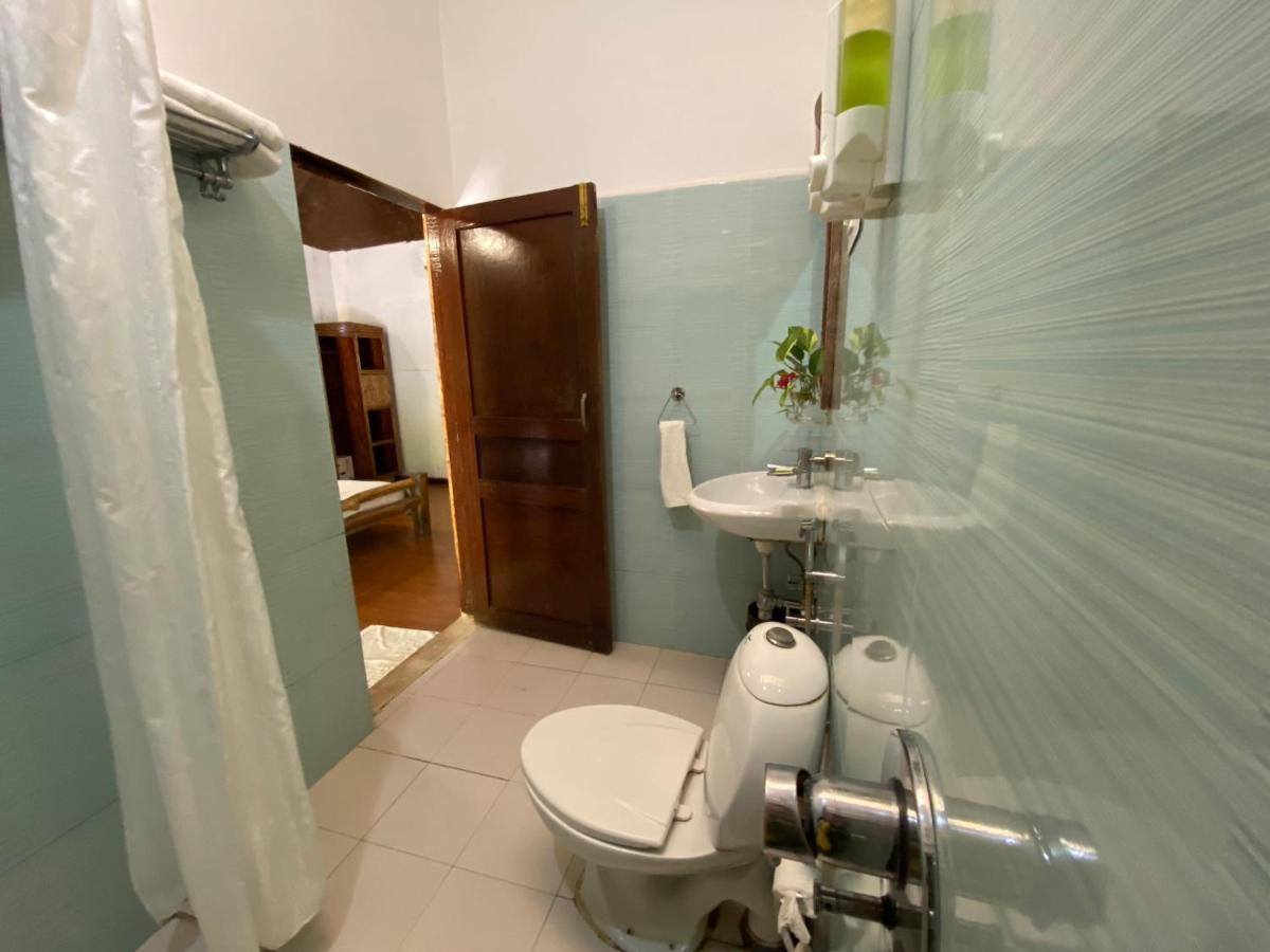 Wild Orchid Hotel Kala Pathar Beach Екстериор снимка