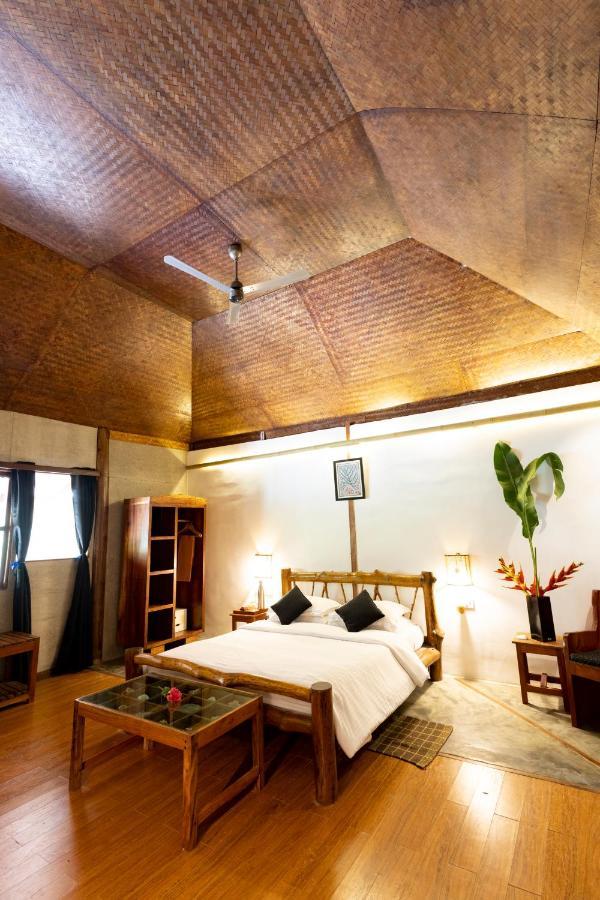 Wild Orchid Hotel Kala Pathar Beach Екстериор снимка